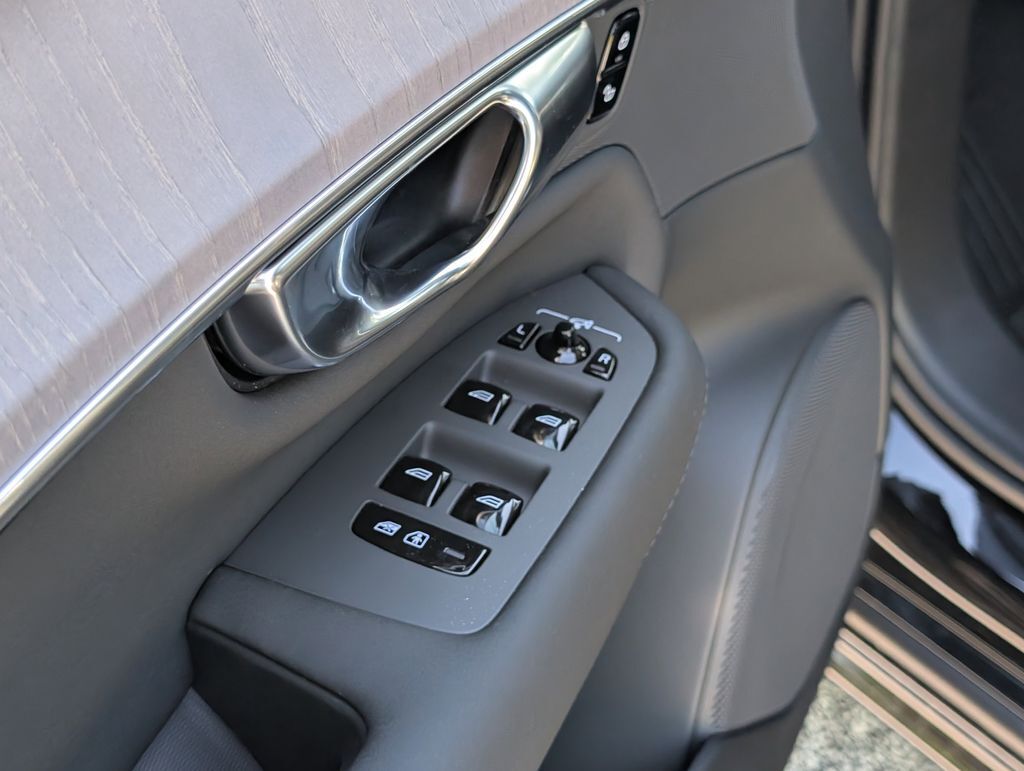 2026 Volvo XC90 B6 Ultra Hunt Valley MD
