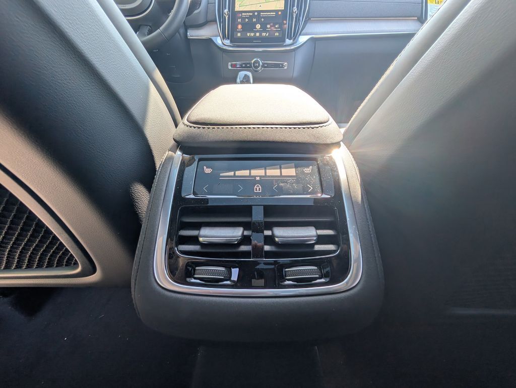 2026 Volvo XC90 B6 Ultra Hunt Valley MD