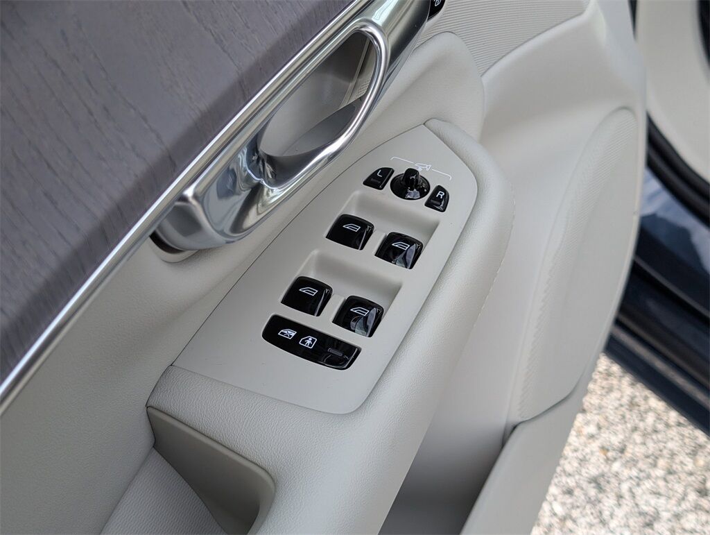 2026 Volvo XC90 B6 Ultra Hunt Valley MD