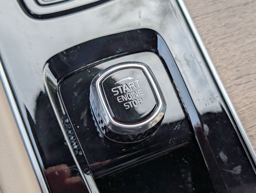 2026 Volvo XC90 B6 Ultra Hunt Valley MD