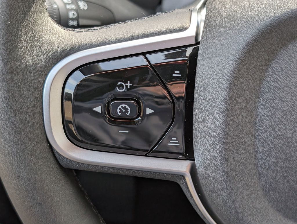 2026 Volvo XC90 B6 Ultra Hunt Valley MD