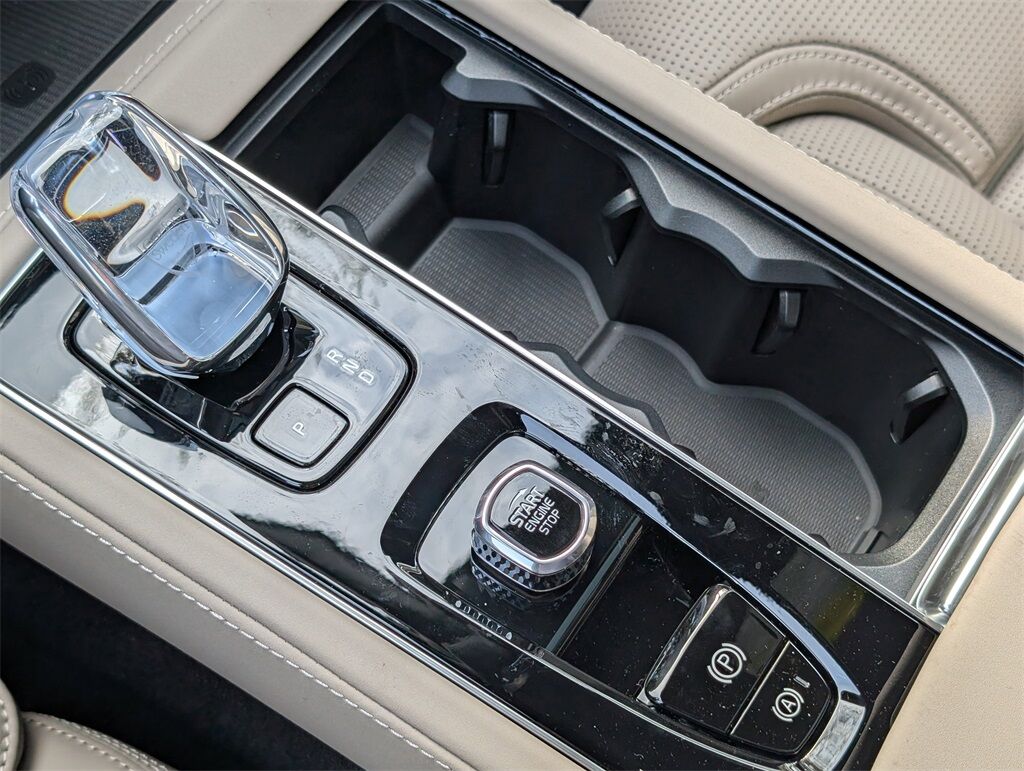 2026 Volvo XC90 B6 Ultra Hunt Valley MD