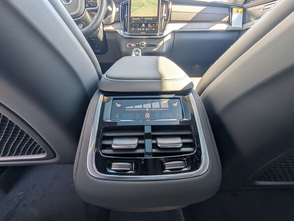 2026 Volvo XC90 B6 Ultra Hunt Valley MD