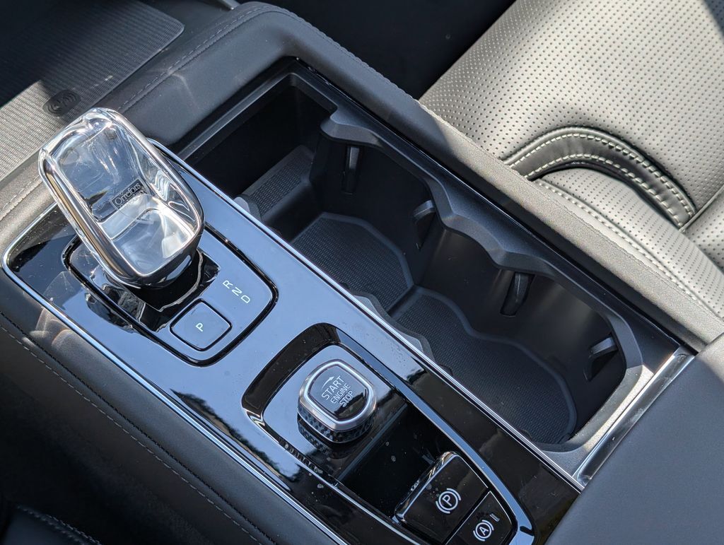 2026 Volvo XC90 B6 Ultra Hunt Valley MD