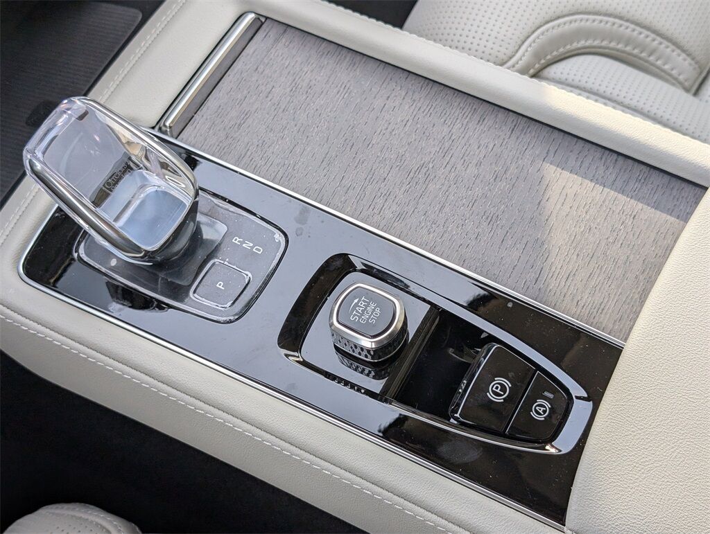 2026 Volvo XC90 B6 Ultra Hunt Valley MD