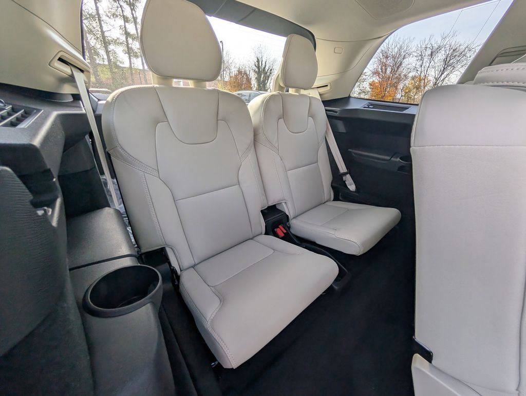 2026 Volvo XC90 B6 Ultra Hunt Valley MD