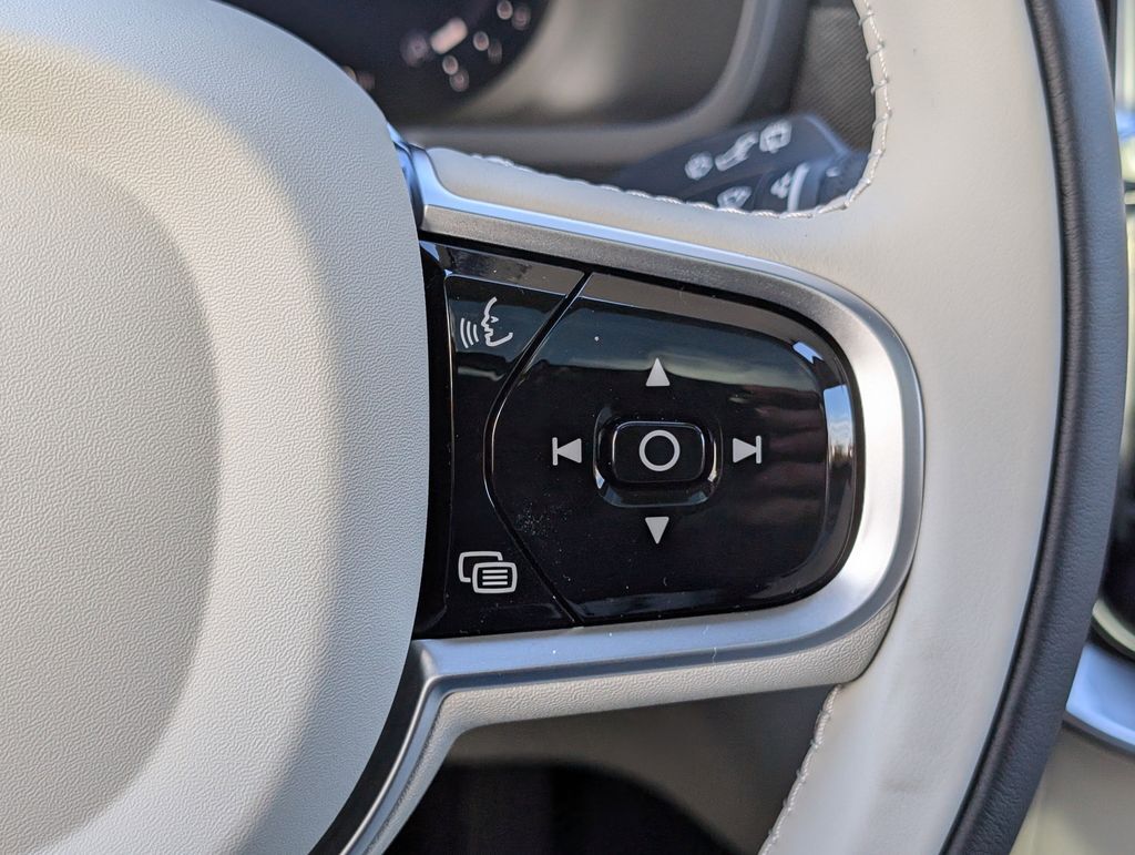 2026 Volvo XC90 B6 Ultra Hunt Valley MD