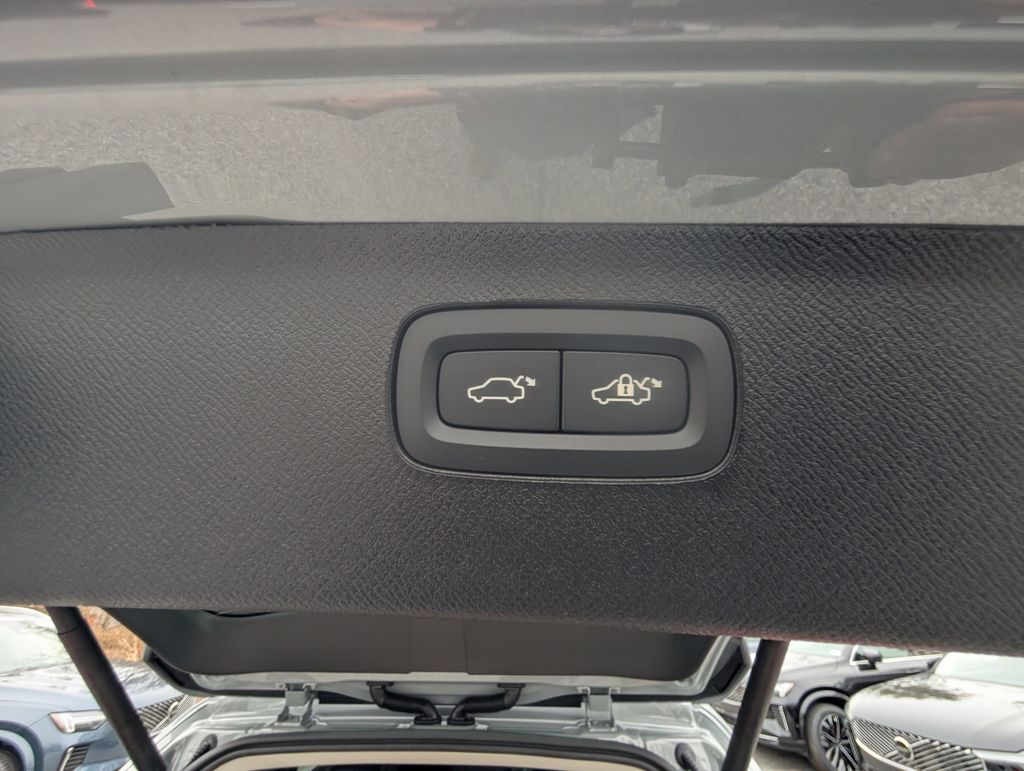 2026 Volvo XC90 B6 Ultra Hunt Valley MD