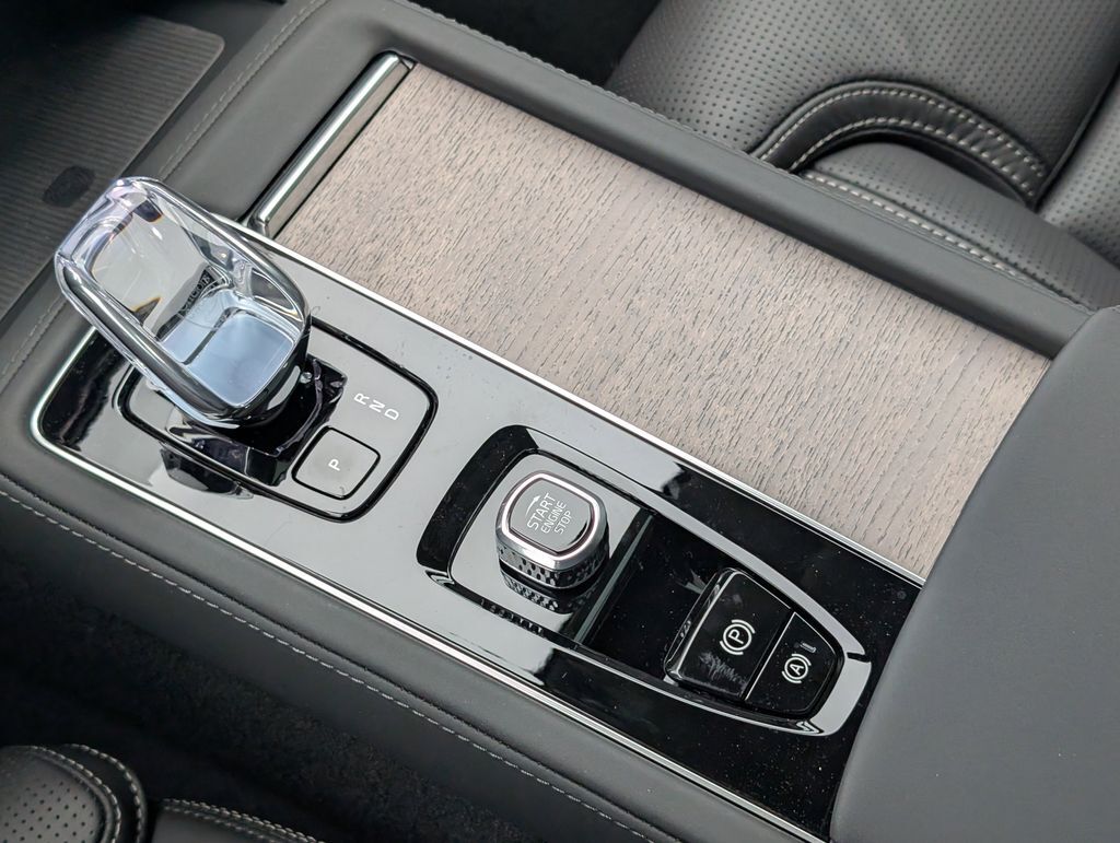 2026 Volvo XC90 B6 Ultra Hunt Valley MD