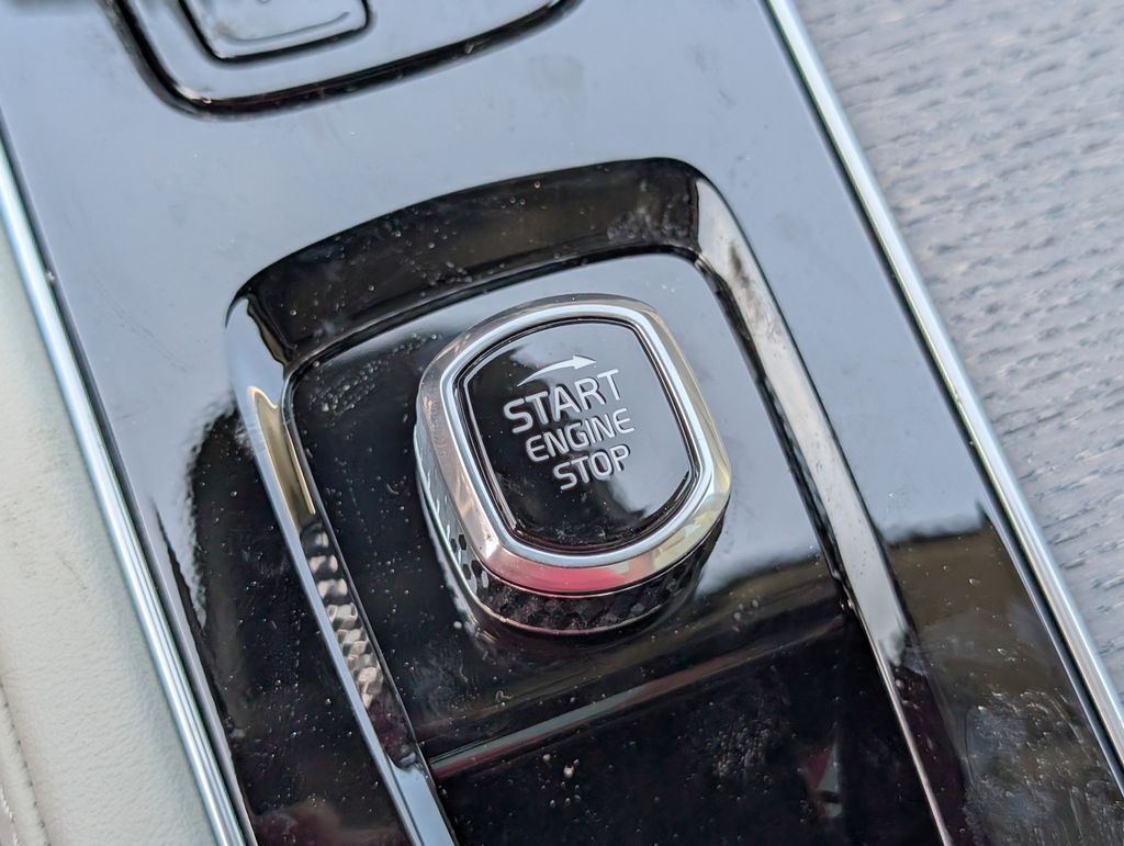 2026 Volvo XC90 B6 Ultra Hunt Valley MD