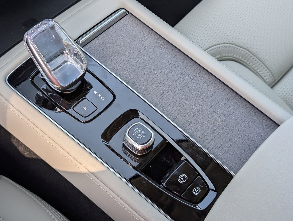 2026 Volvo XC90 B6 Ultra Hunt Valley MD