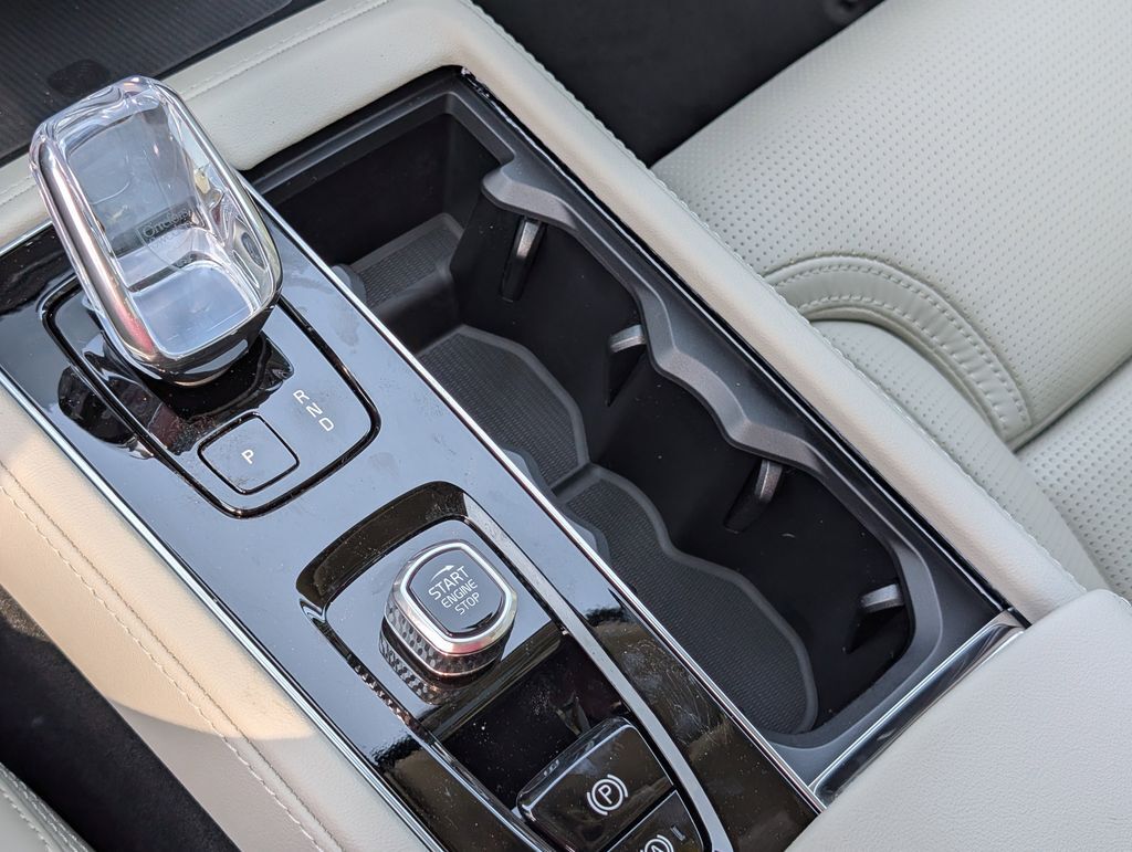 2026 Volvo XC90 B6 Ultra Hunt Valley MD