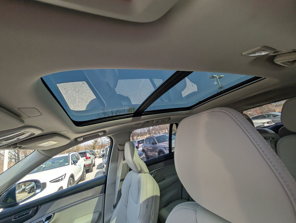 2026 Volvo XC90 B6 Ultra Hunt Valley MD