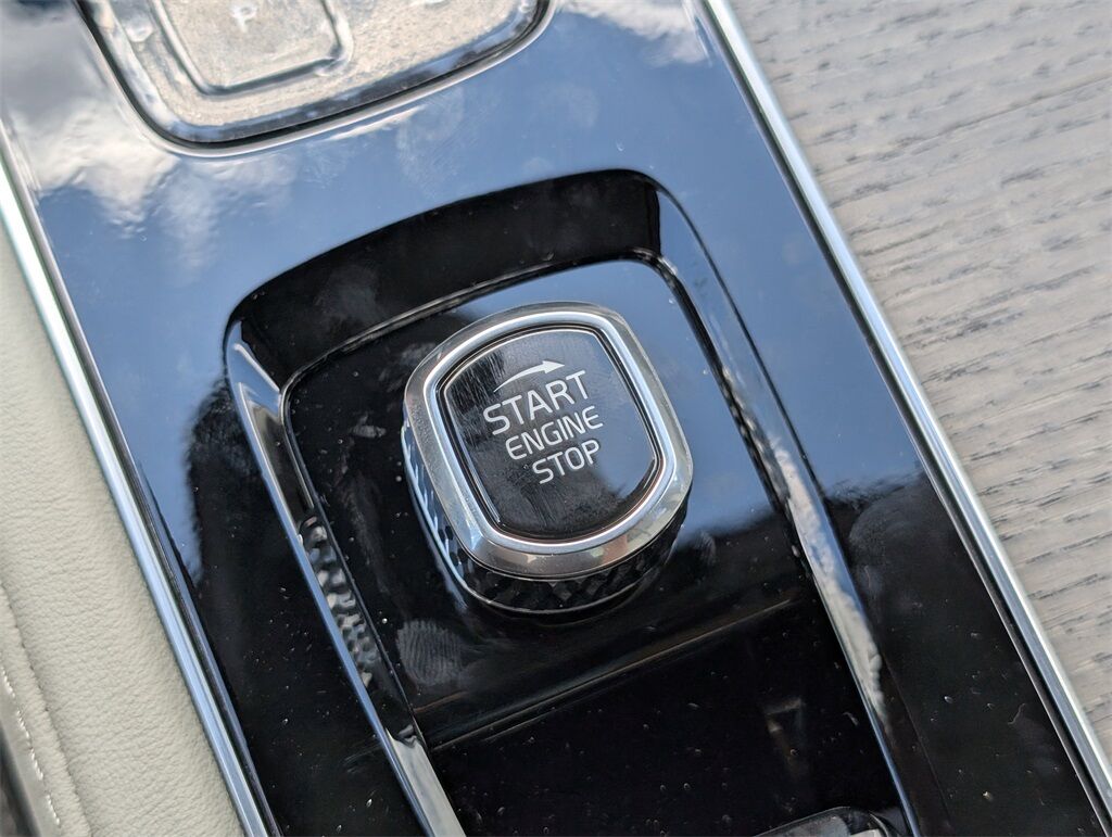 2026 Volvo XC90 B6 Ultra Hunt Valley MD