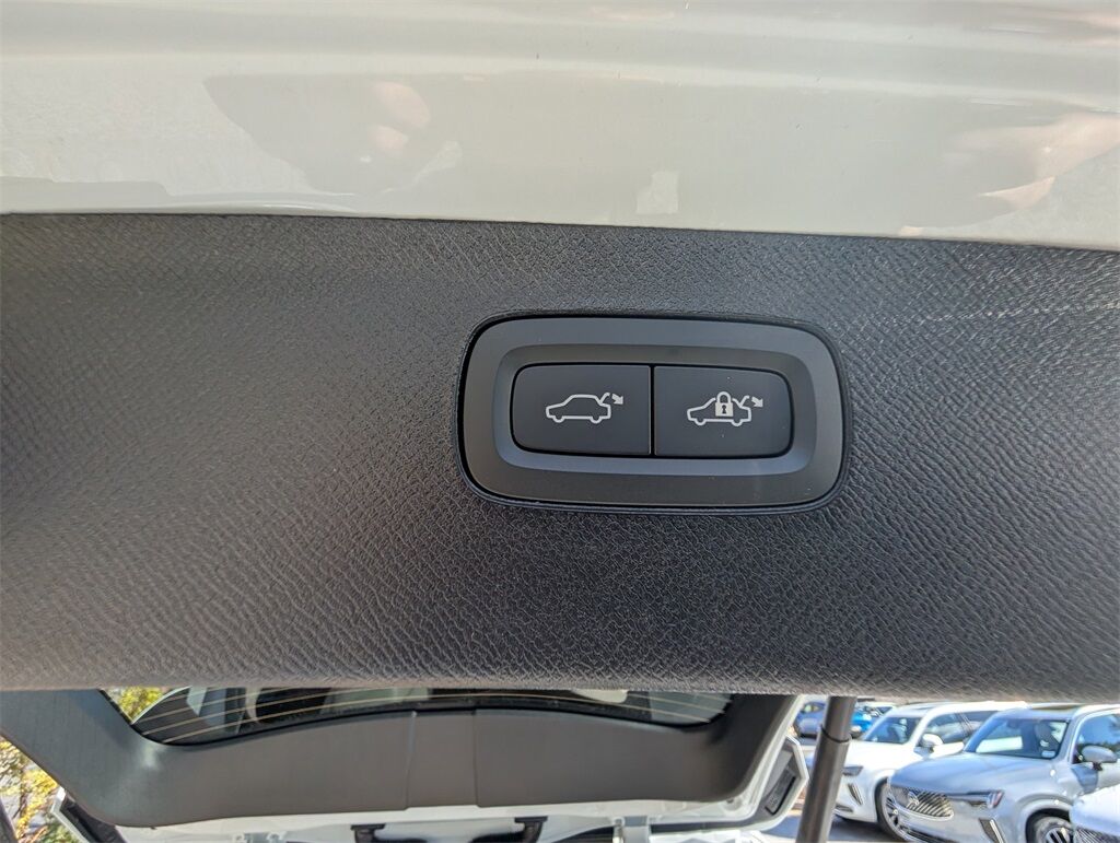 2026 Volvo XC90 B6 Ultra Hunt Valley MD