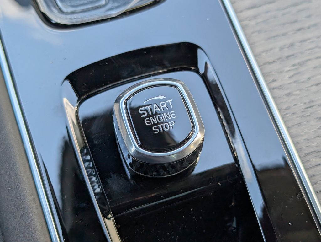 2026 Volvo XC90 B6 Ultra Hunt Valley MD