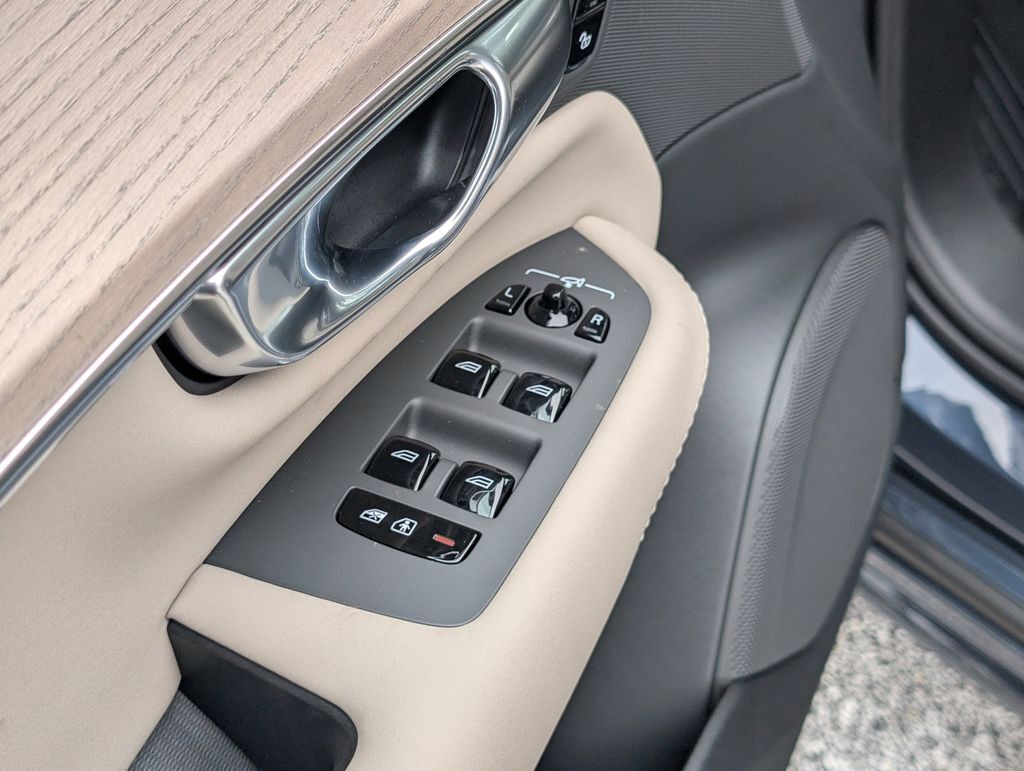 2026 Volvo XC90 B6 Ultra Hunt Valley MD