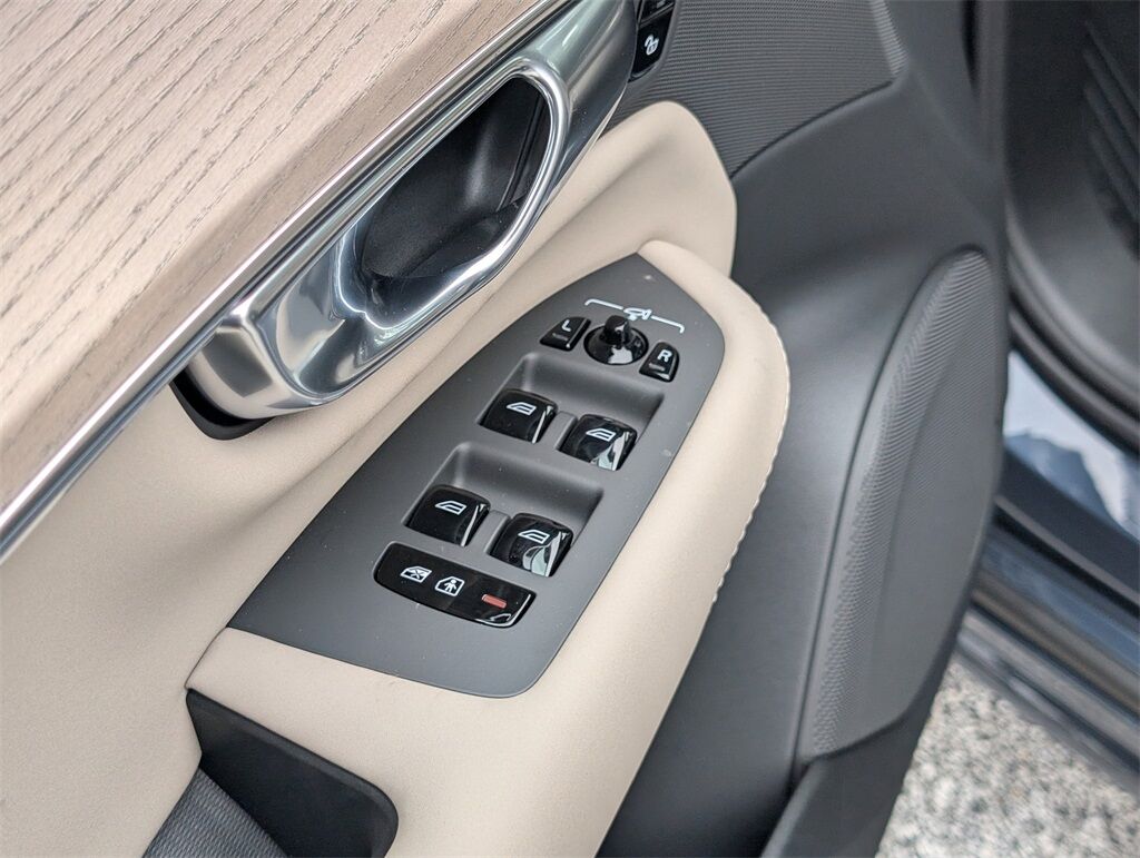 2026 Volvo XC90 B6 Ultra Hunt Valley MD