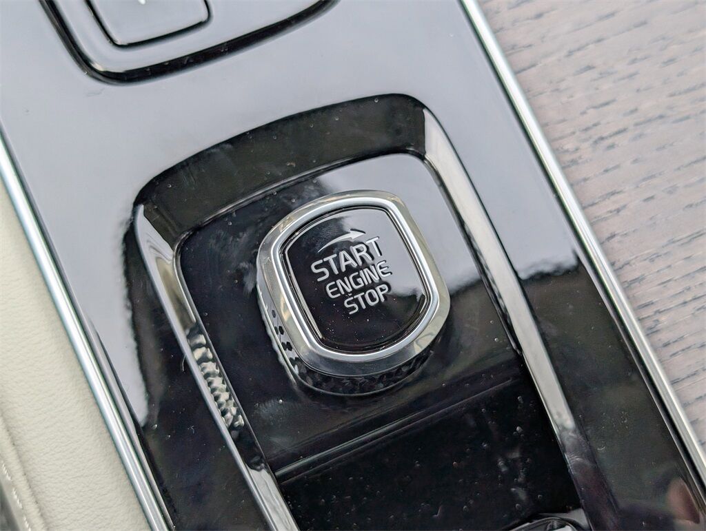 2026 Volvo XC90 B6 Ultra Hunt Valley MD