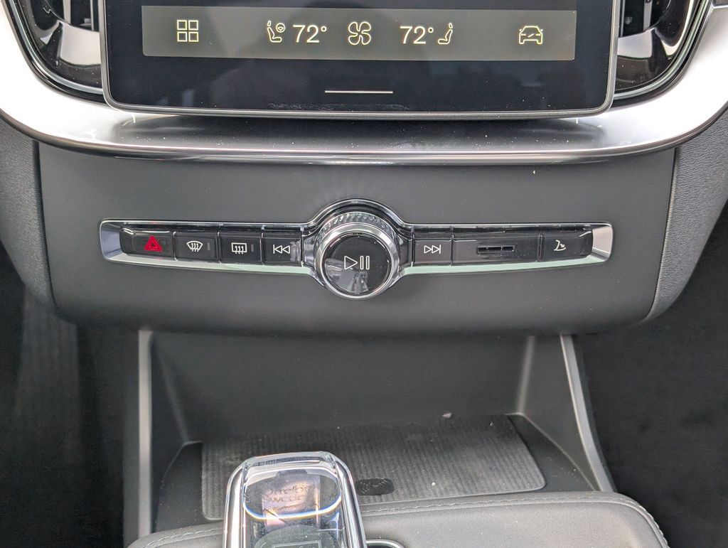 2026 Volvo XC90 B6 Ultra Hunt Valley MD