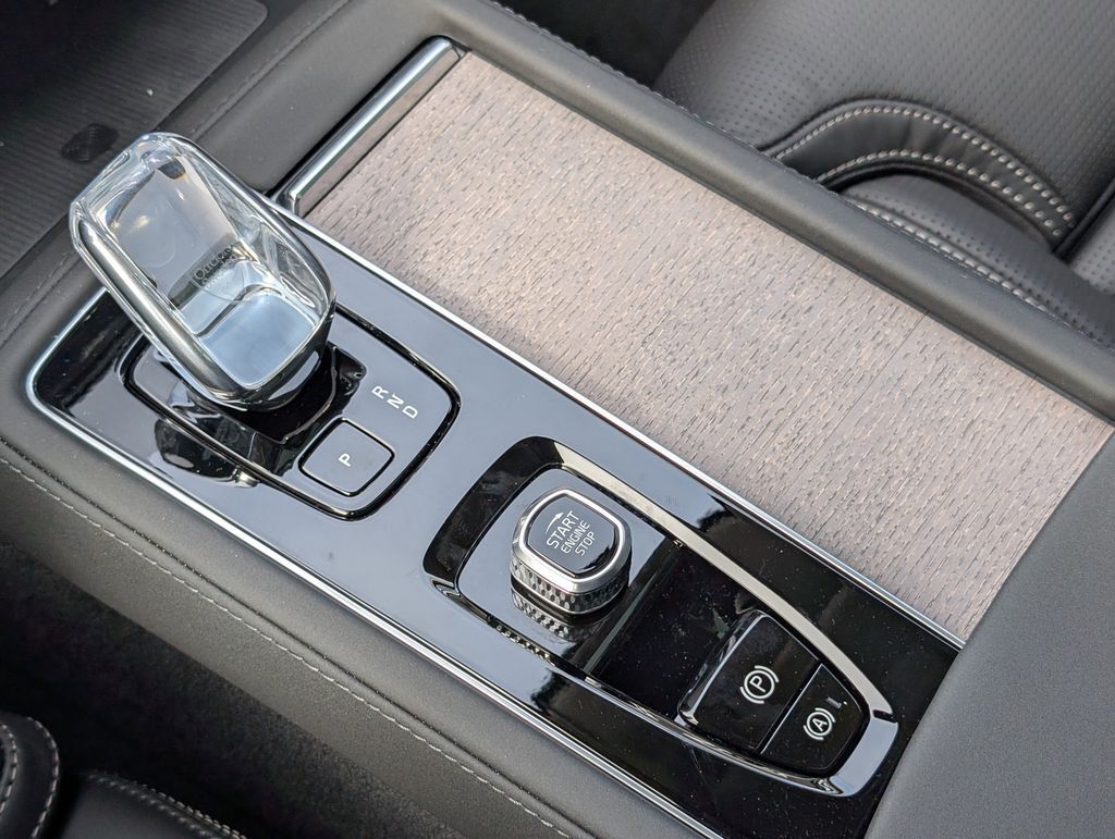 2026 Volvo XC90 B6 Ultra Hunt Valley MD