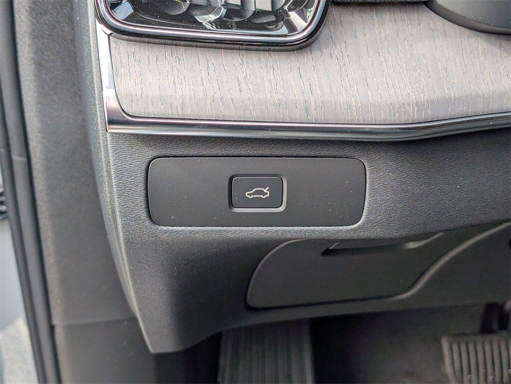 2026 Volvo XC90 B6 Ultra Hunt Valley MD