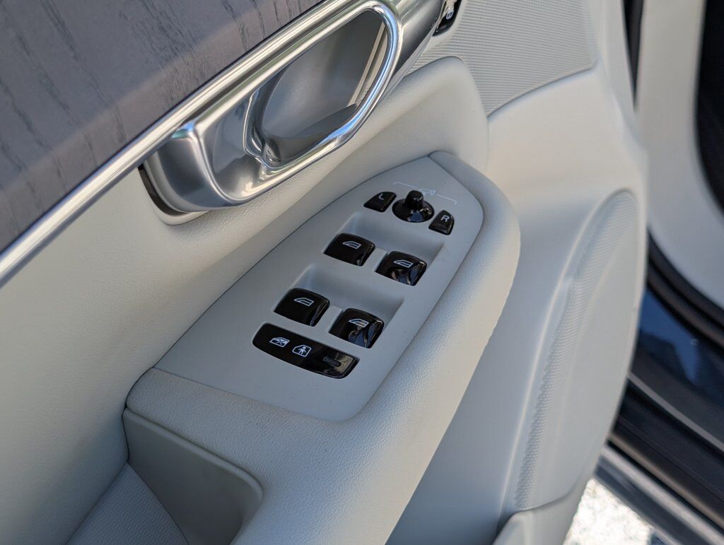 2026 Volvo XC90 B6 Ultra Hunt Valley MD