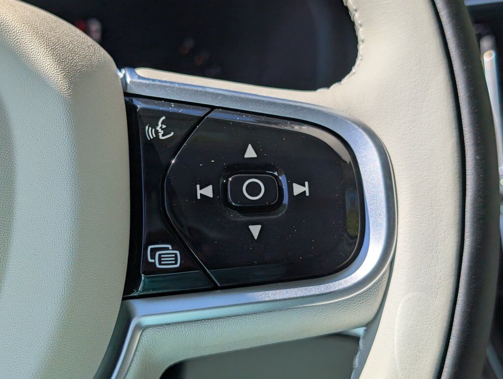 2026 Volvo XC90 B6 Ultra Hunt Valley MD