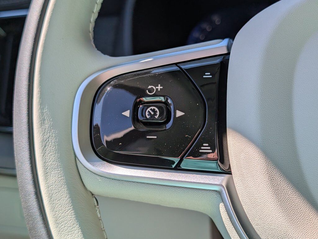 2026 Volvo XC90 B6 Ultra Hunt Valley MD