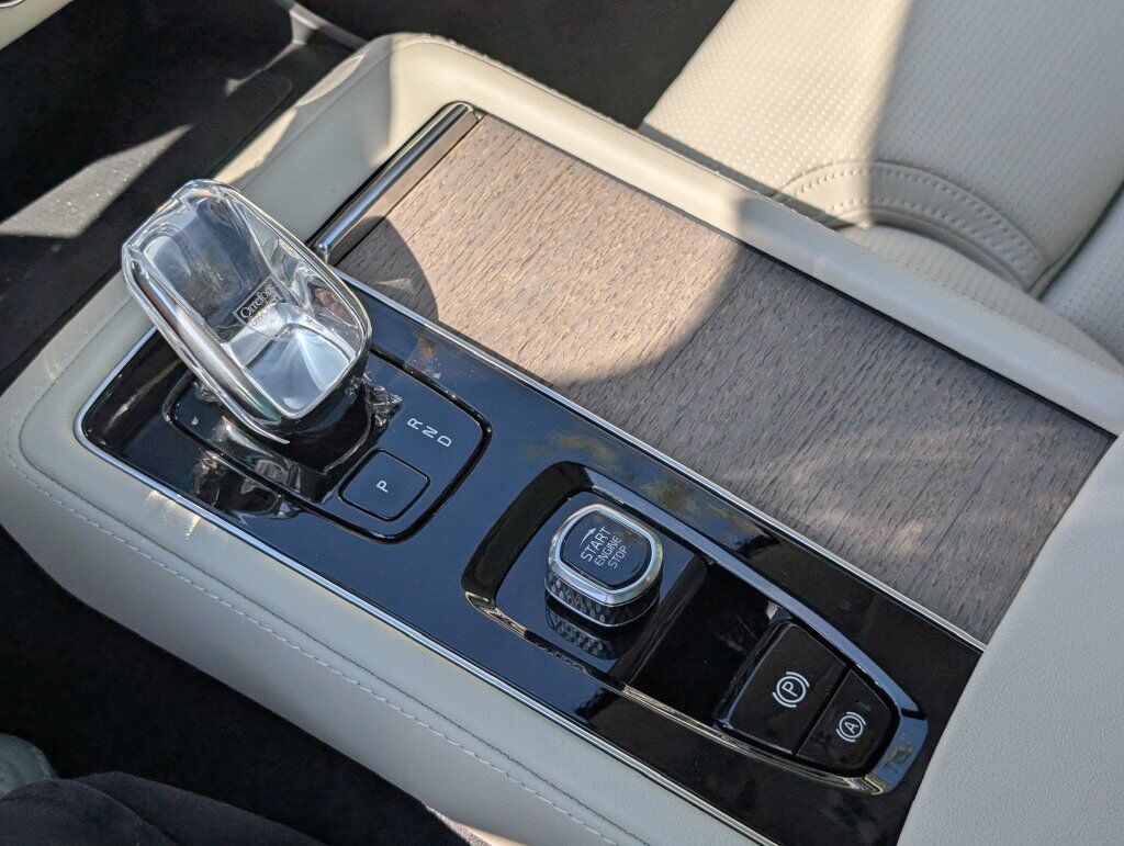 2026 Volvo XC90 B6 Ultra Hunt Valley MD