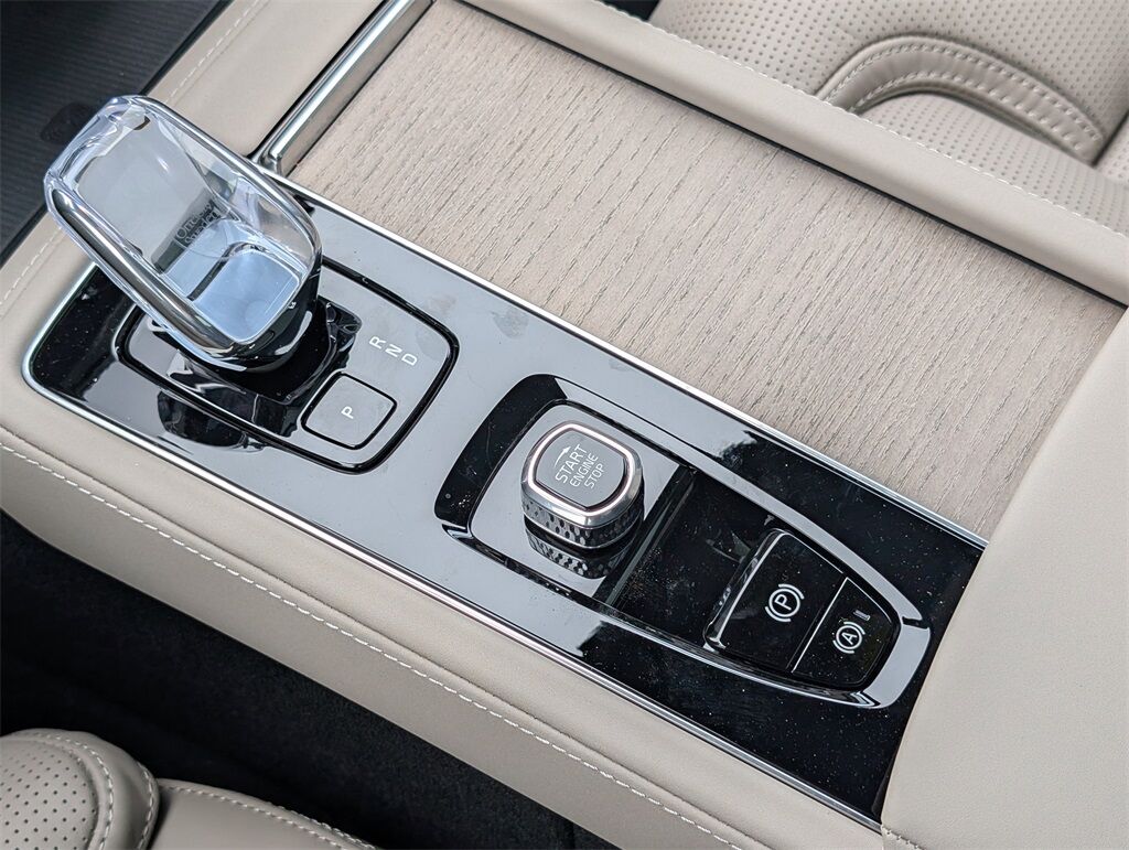 2026 Volvo XC90 B6 Ultra Hunt Valley MD