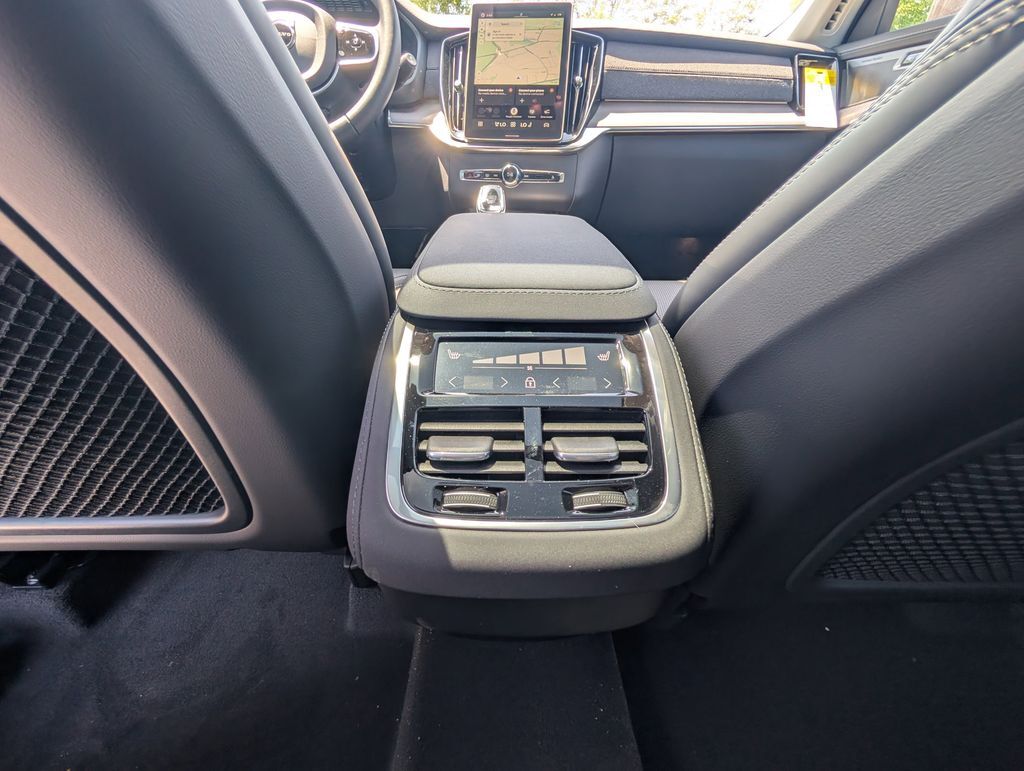 2026 Volvo XC90 B6 Ultra Hunt Valley MD