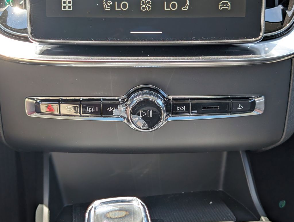 2026 Volvo XC90 B6 Ultra Hunt Valley MD