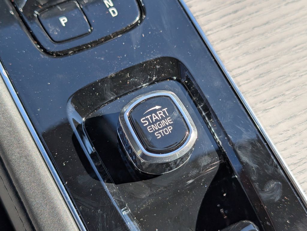 2026 Volvo XC90 B6 Ultra Hunt Valley MD