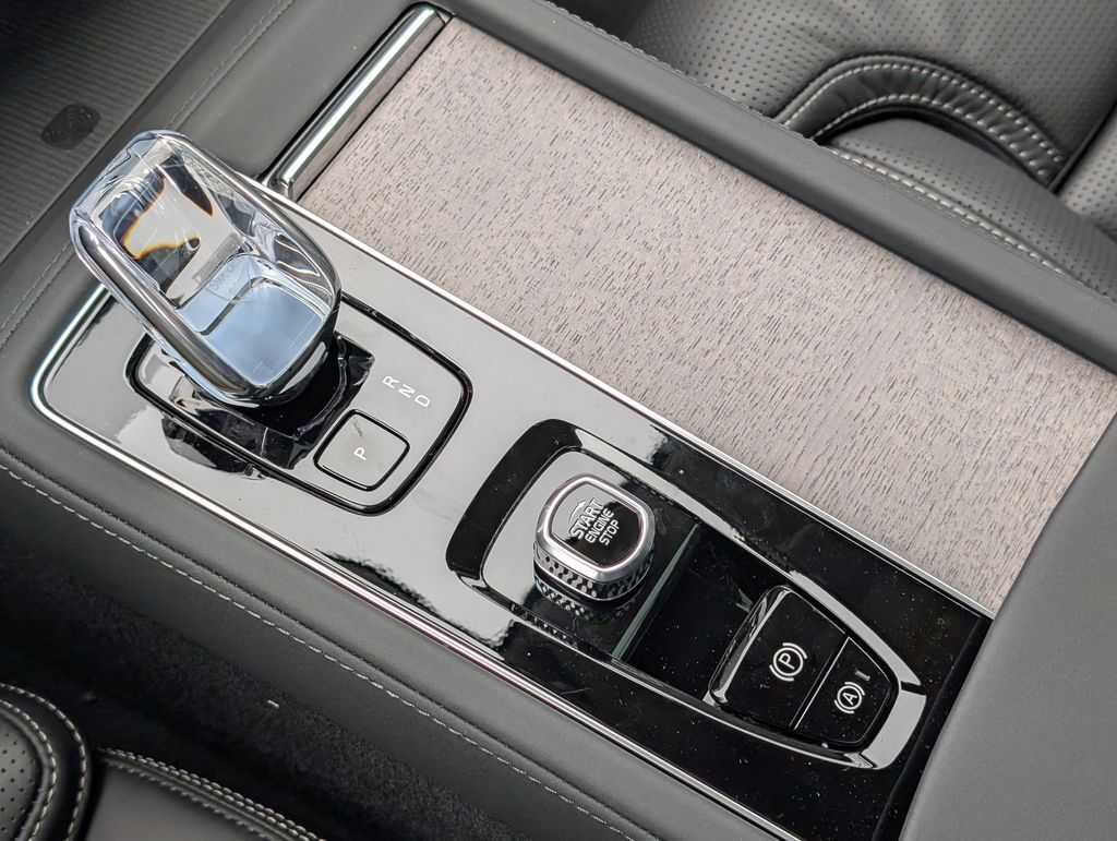 2026 Volvo XC90 B6 Ultra Hunt Valley MD