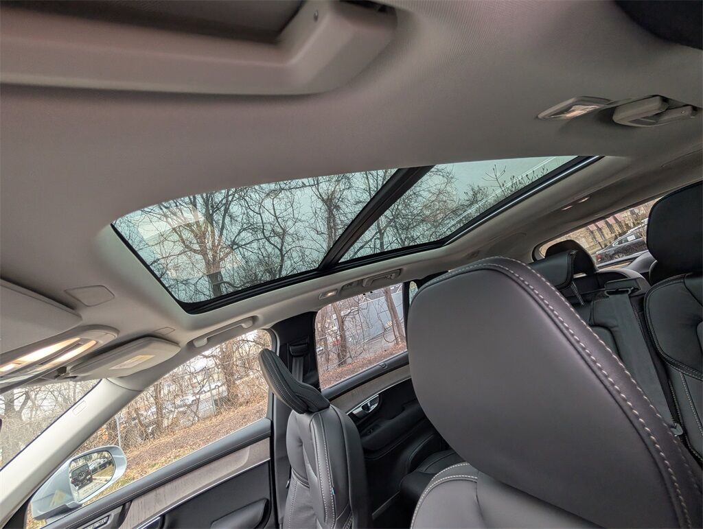 2026 Volvo XC90 B6 Ultra Hunt Valley MD