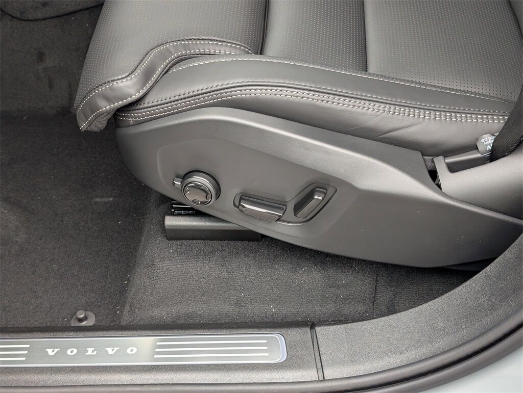 2026 Volvo XC90 B6 Ultra Hunt Valley MD