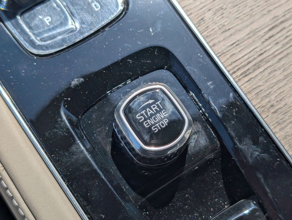 2026 Volvo XC90 B6 Ultra Hunt Valley MD