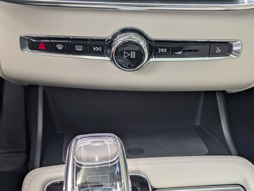 2026 Volvo XC90 B6 Ultra Hunt Valley MD