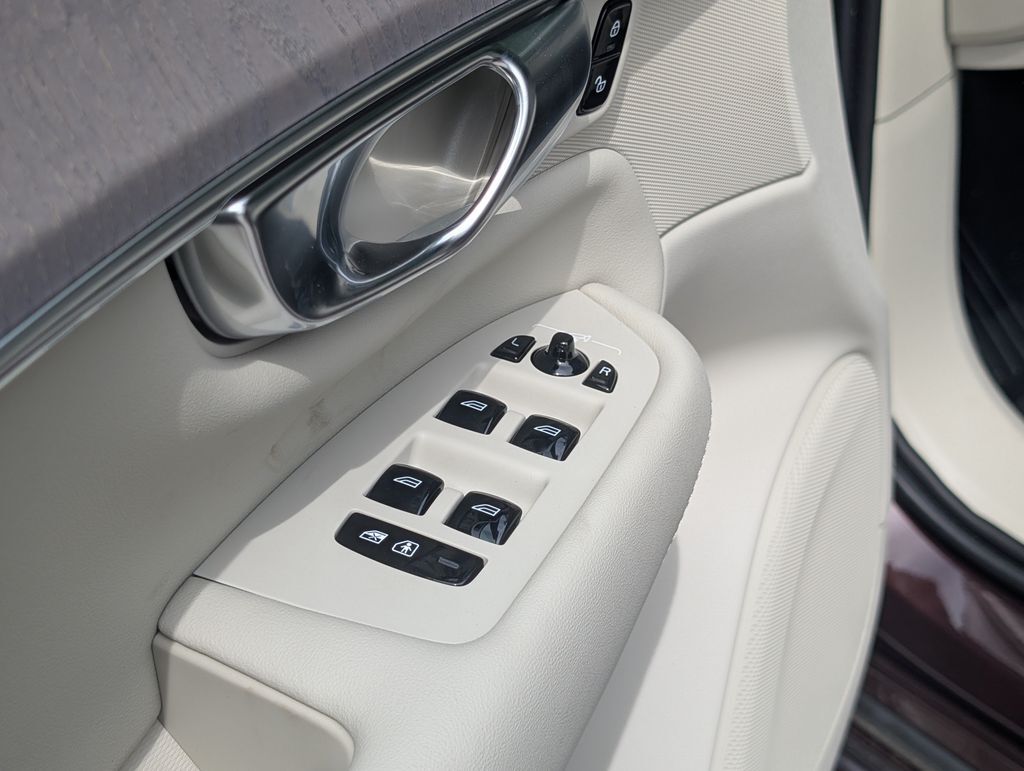 2026 Volvo XC90 B6 Ultra Hunt Valley MD