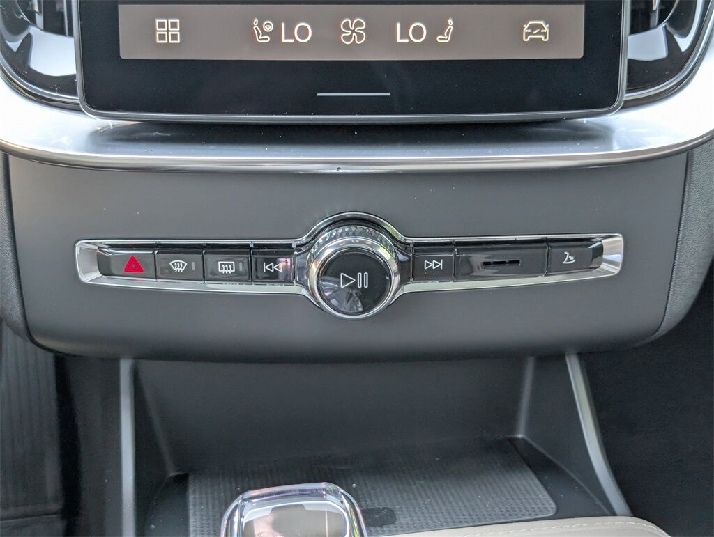 2026 Volvo XC90 B6 Ultra Hunt Valley MD