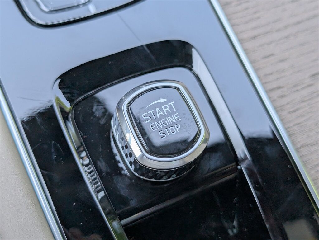 2026 Volvo XC90 B6 Ultra Hunt Valley MD