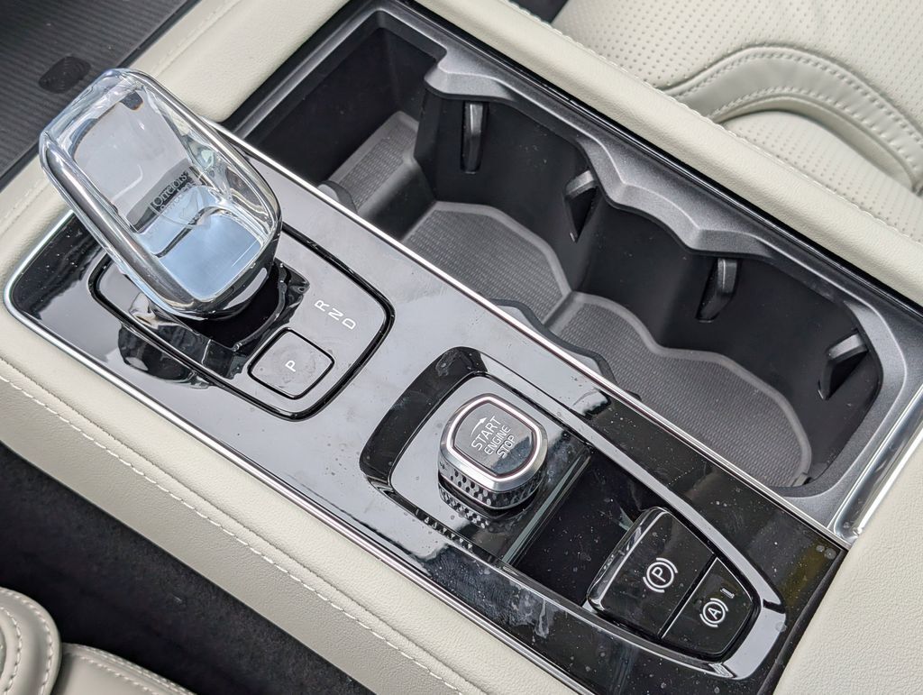 2026 Volvo XC90 B6 Ultra Hunt Valley MD