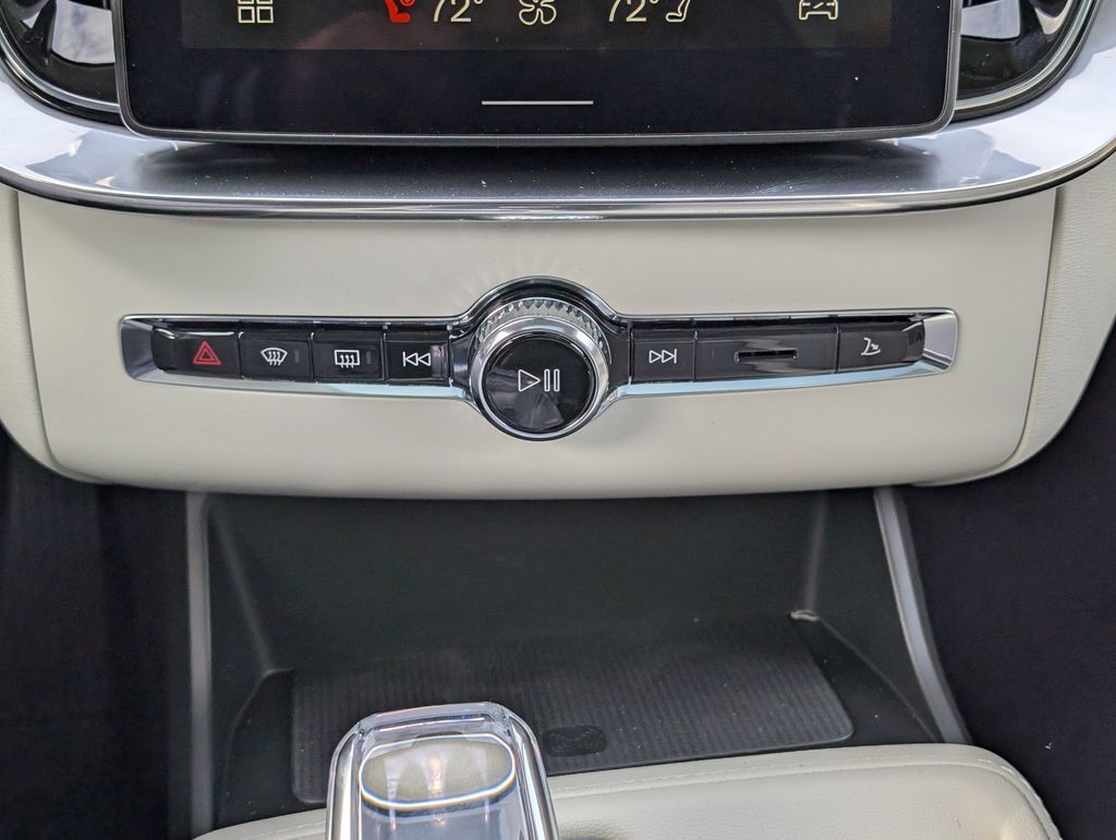 2026 Volvo XC90 B6 Ultra Hunt Valley MD