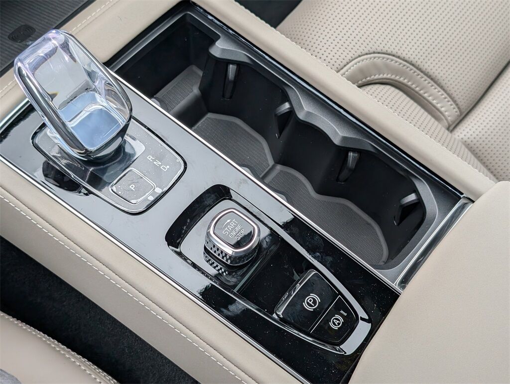 2026 Volvo XC90 B6 Ultra Hunt Valley MD