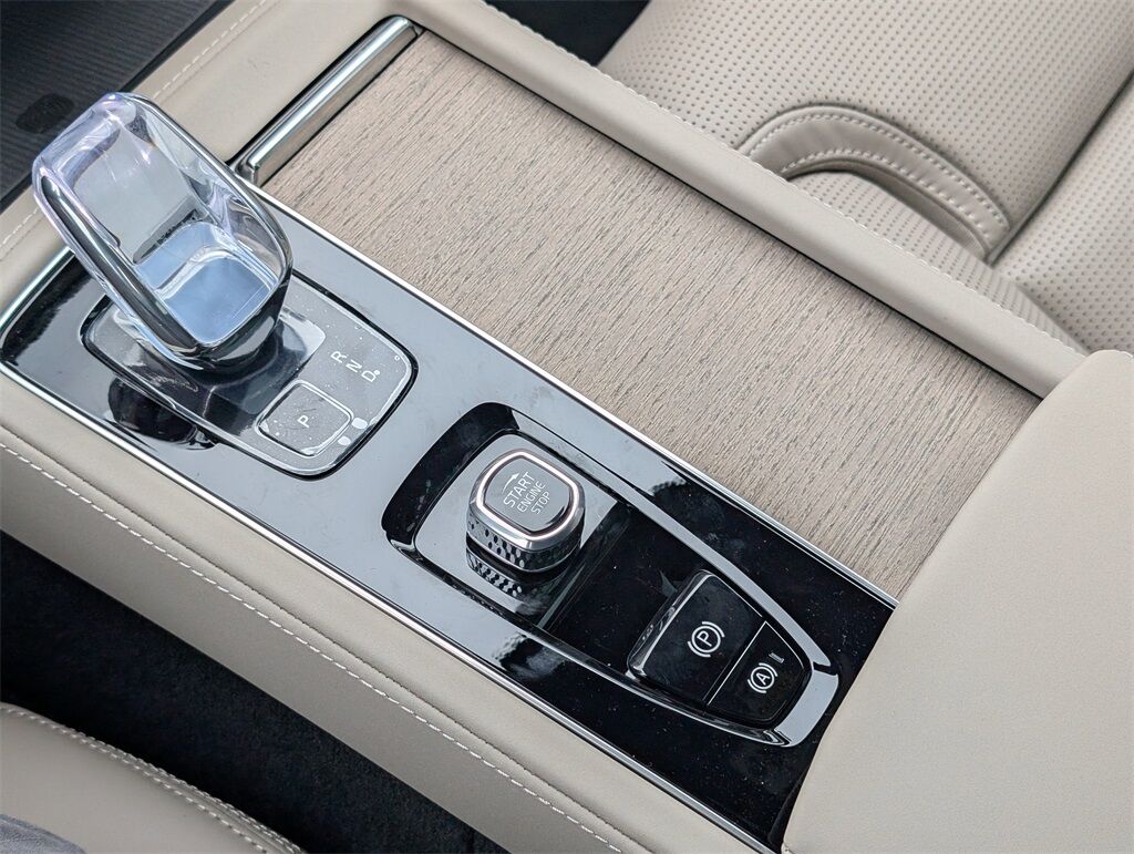 2026 Volvo XC90 B6 Ultra Hunt Valley MD