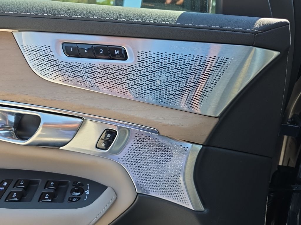 2026 Volvo XC90 B6 Ultra Hunt Valley MD