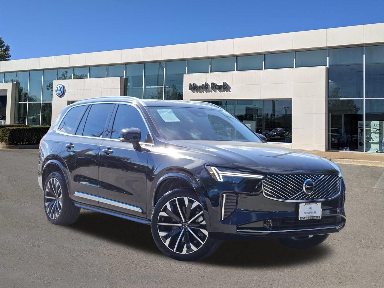 2026 Volvo XC90 Core