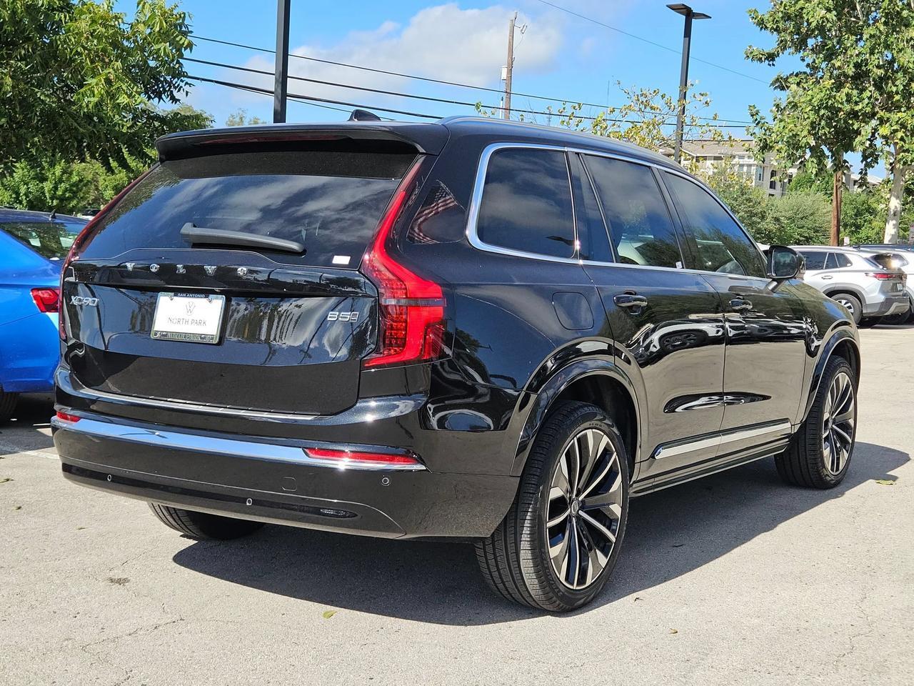 2026 Volvo XC90 Core