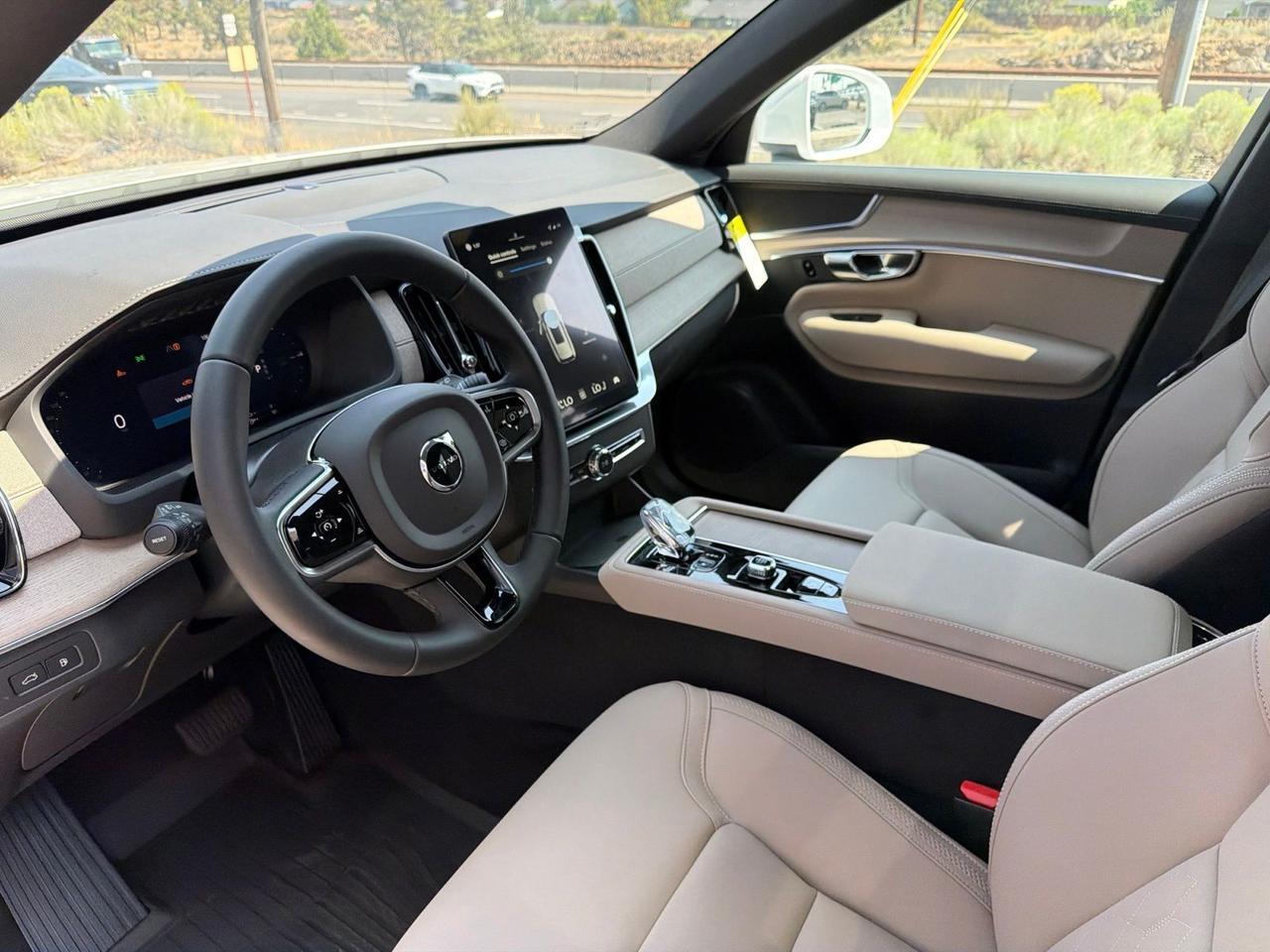 2026 Volvo XC90 Plug-In Hybrid T8 Core Bend OR
